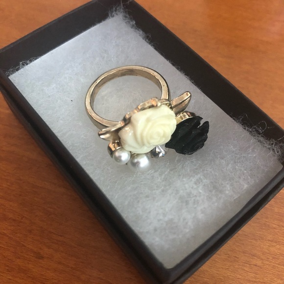 Fun statement ring! - Picture 3 of 3